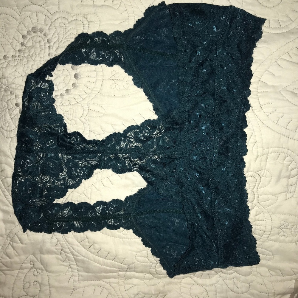 fab’rik lace cross-back bralette